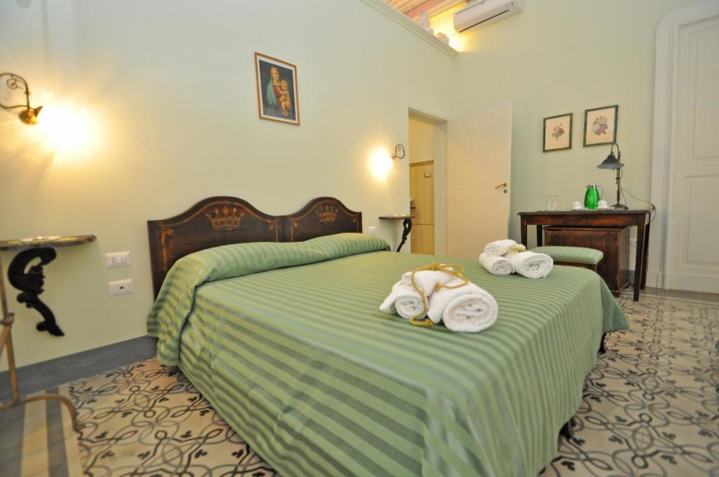 Melissano Palazzo De Donatis B&B الغرفة الصورة
