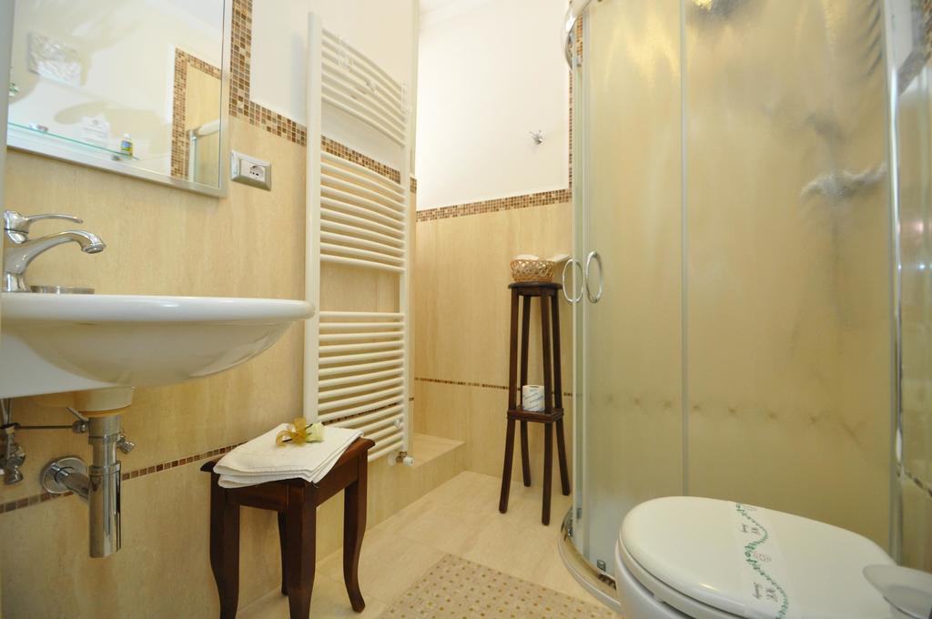 Melissano Palazzo De Donatis B&B الغرفة الصورة