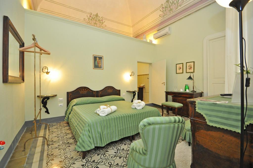 Melissano Palazzo De Donatis B&B الغرفة الصورة