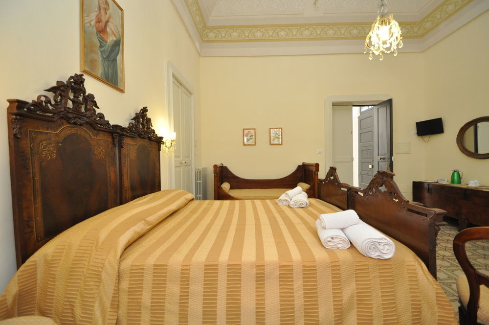 Melissano Palazzo De Donatis B&B المظهر الخارجي الصورة