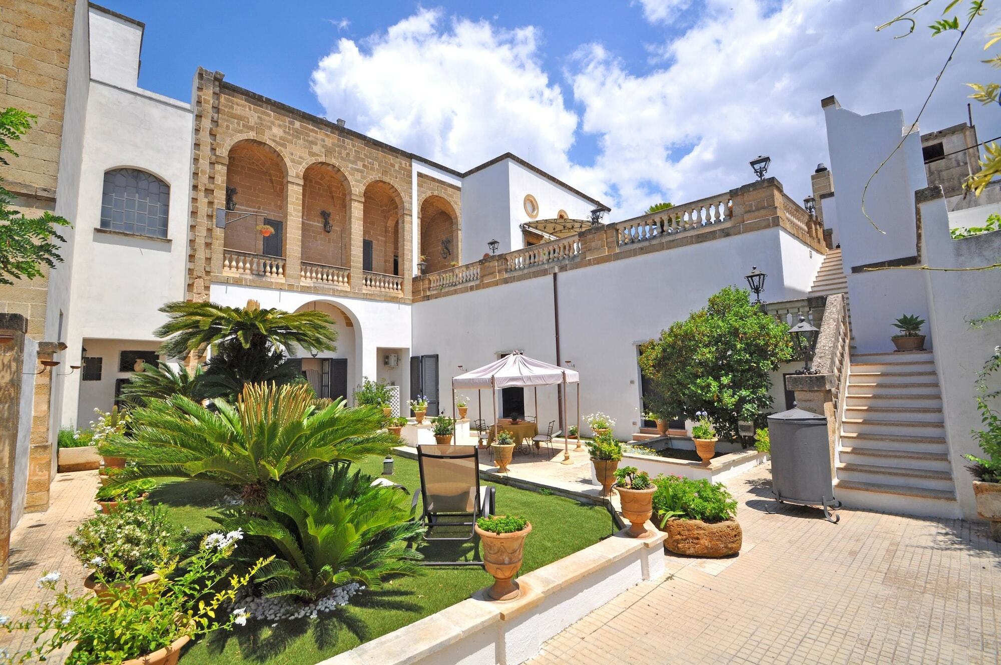 Melissano Palazzo De Donatis B&B المظهر الخارجي الصورة